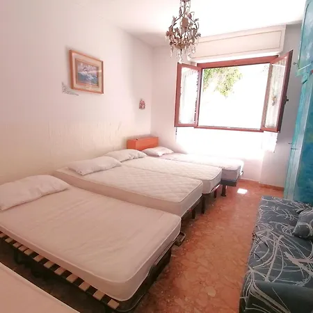 Guesthouse Kwatera prywatna Alassio