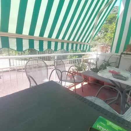 Guesthouse Kwatera prywatna Alassio